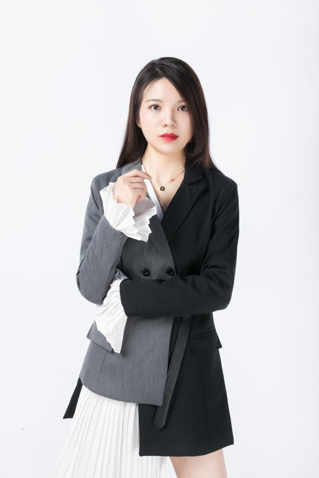 高級(jí)規(guī)劃導(dǎo)師-何老師