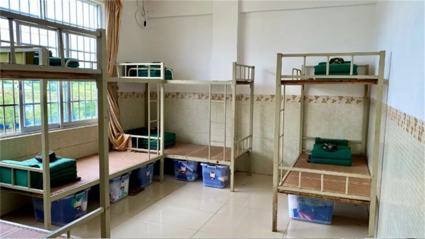 弘志教育學(xué)校環(huán)境